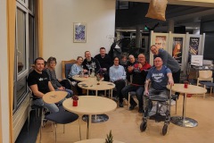 Burkhard Peine beim privaten Auftritt in der Gruppe