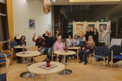 Burkhard Peine beim privaten Auftritt in der Gruppe